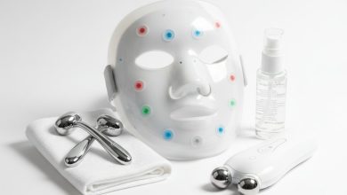 Аппаратная косметология дома: обзор LED-масок и микротоковых девайсов
